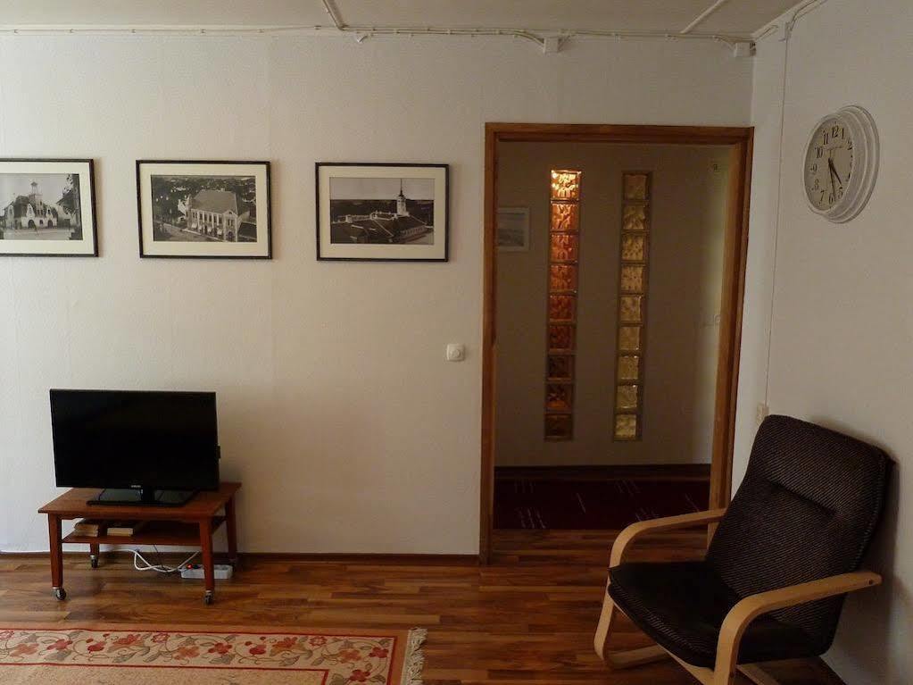 Kohtu Apartment Unique Kuressaare Luaran gambar
