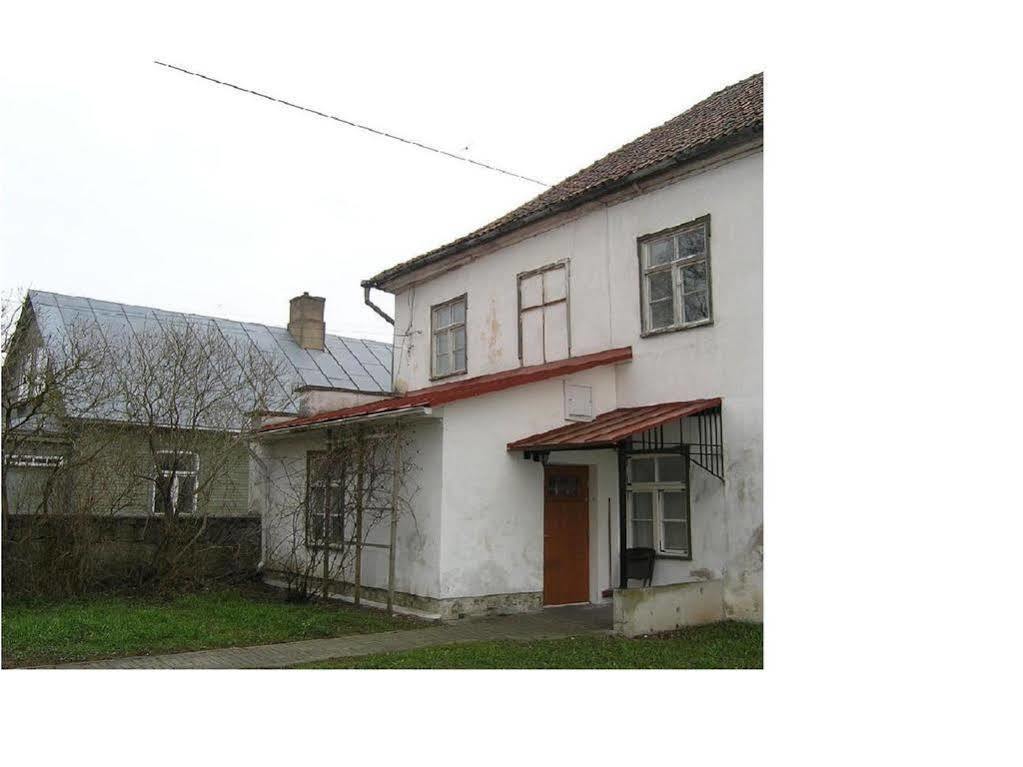 Kohtu Apartment Unique Kuressaare Luaran gambar
